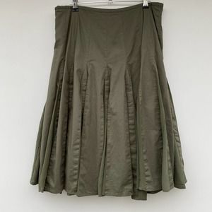 Odille Forest Green Midi Skirt